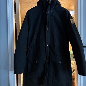 Fjallraven Women’s Greenland Winter Parka Size Large